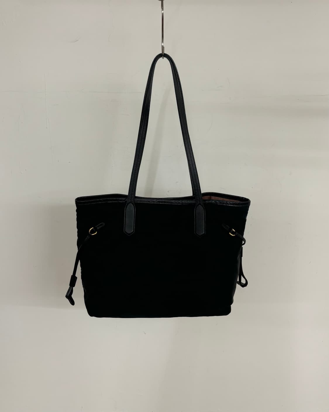 프라다 블랙 나일론 토트백 상품이미지4