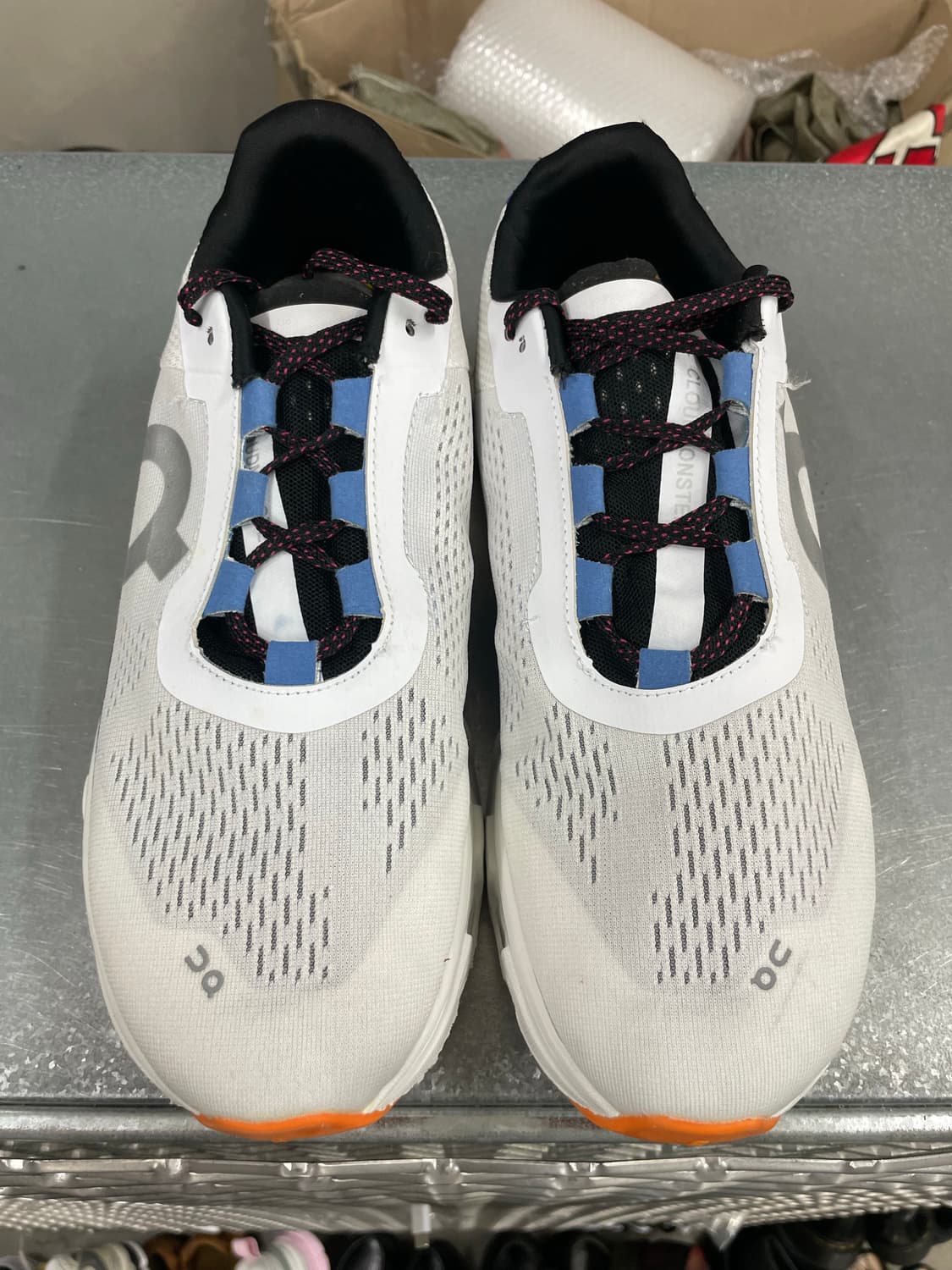 온러닝 클라우드 몬스터 화이트 블루 280 (gr-4137) 상품이미지5