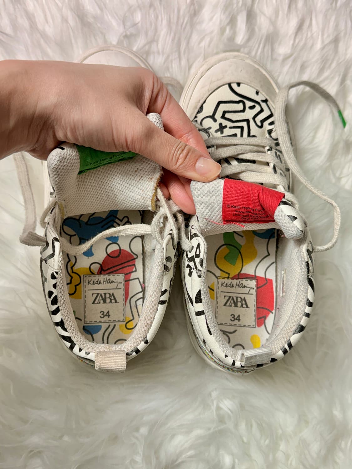 자라 키스해링 하이컷 스니커즈 215~220 상품이미지4