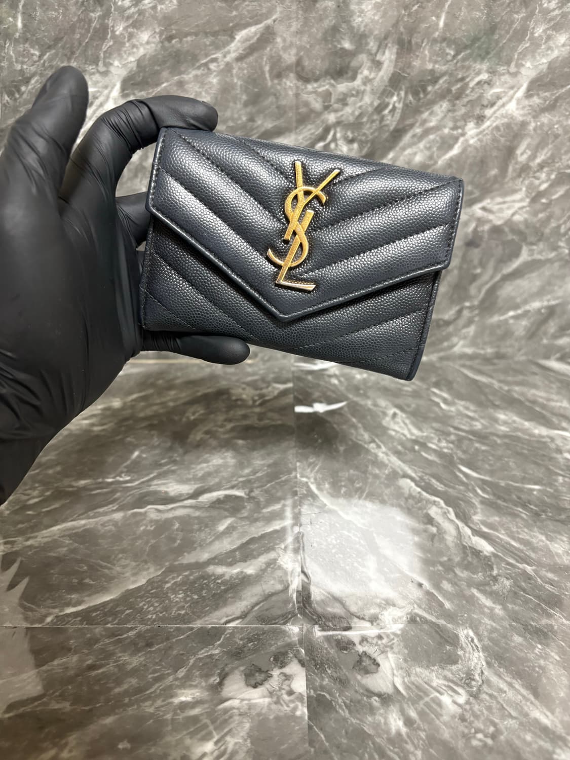 입생로랑 마틀라세 카드지갑 상품이미지1