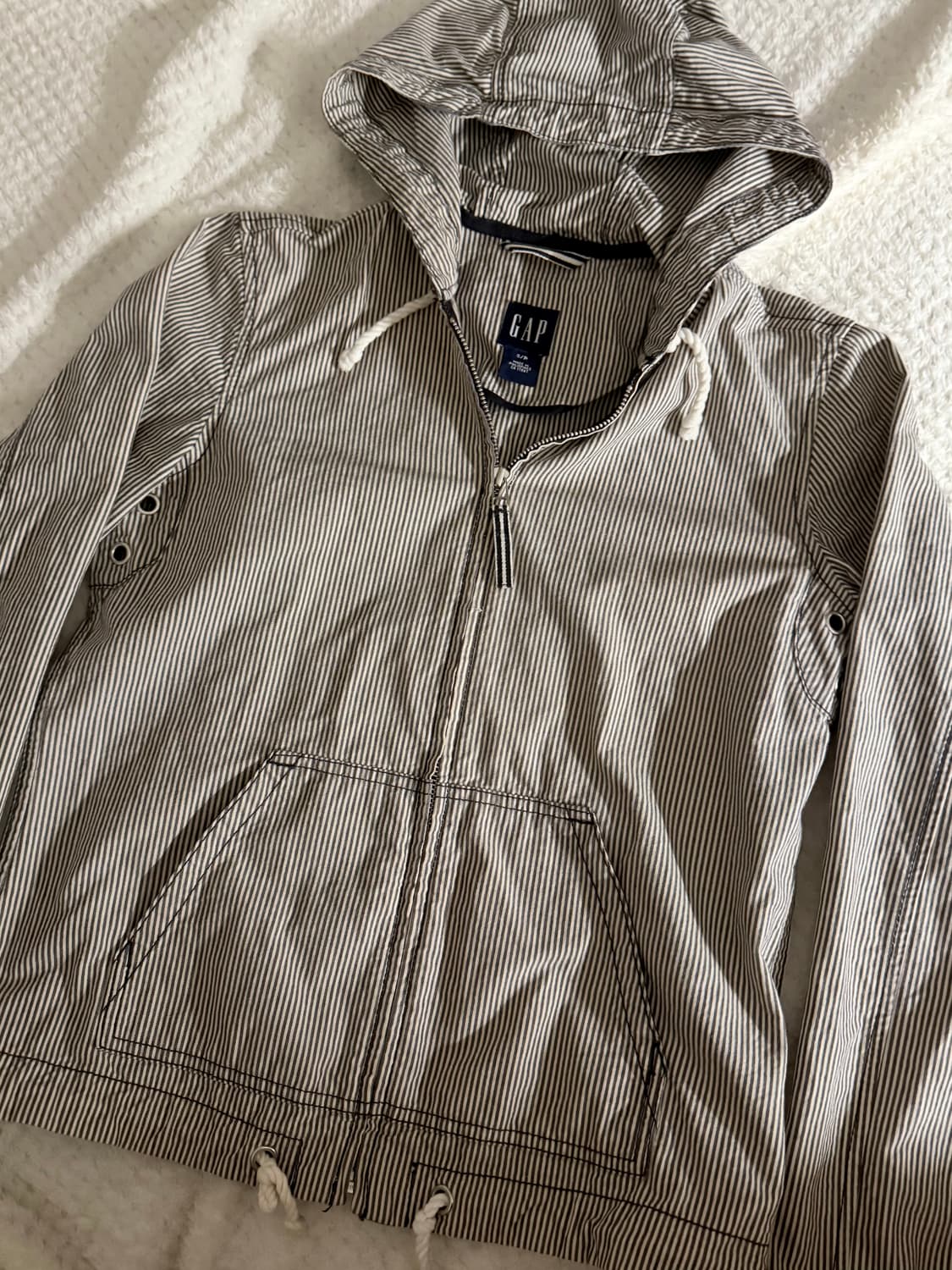 갭 스트라이프 빈티지 후드집업 상품이미지1