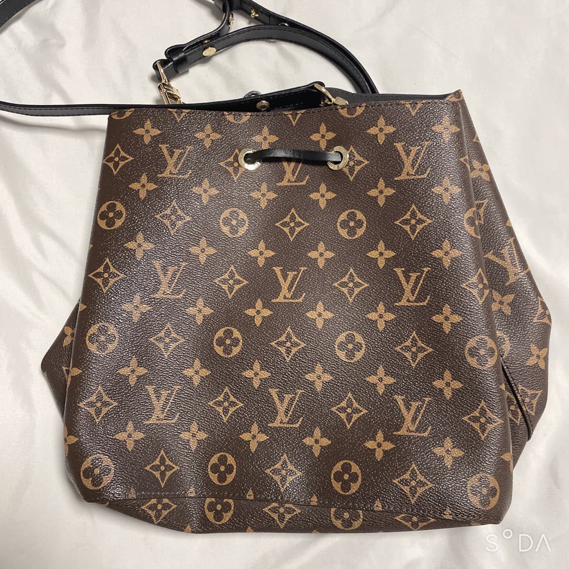 네오노에 모노그램 블랙 버킷백 상품이미지2