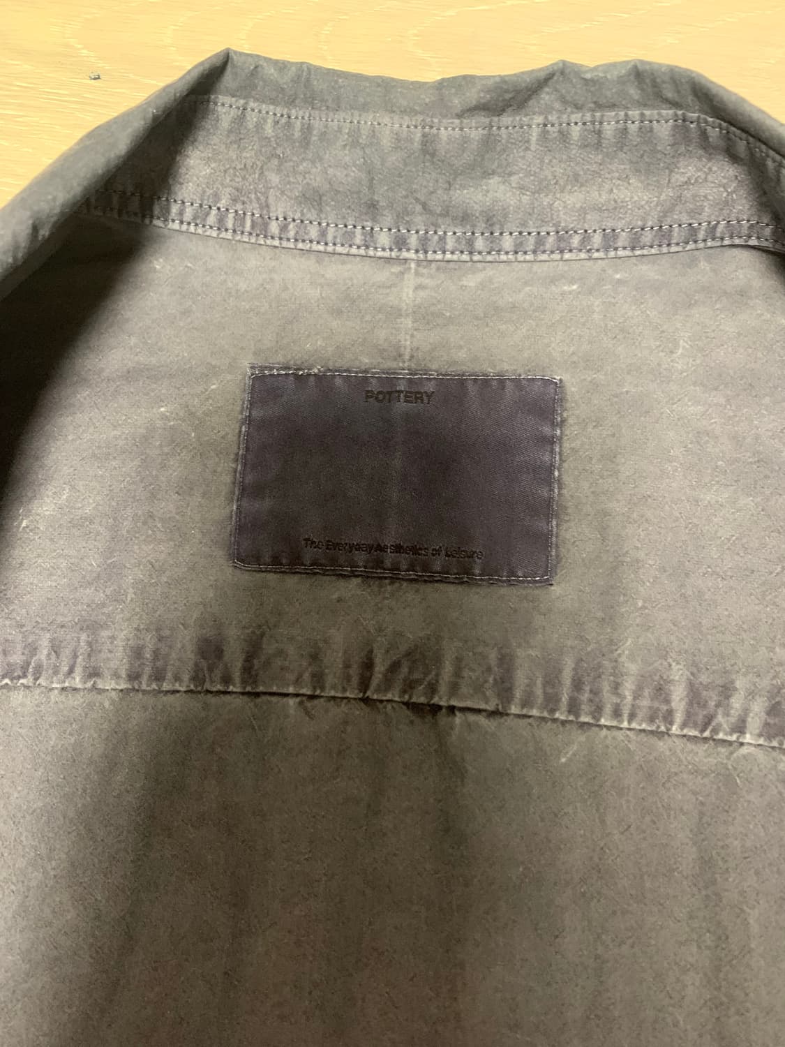 포터리 가먼트 다이드 컴포트 셔츠 차콜 3사이즈 상품이미지3