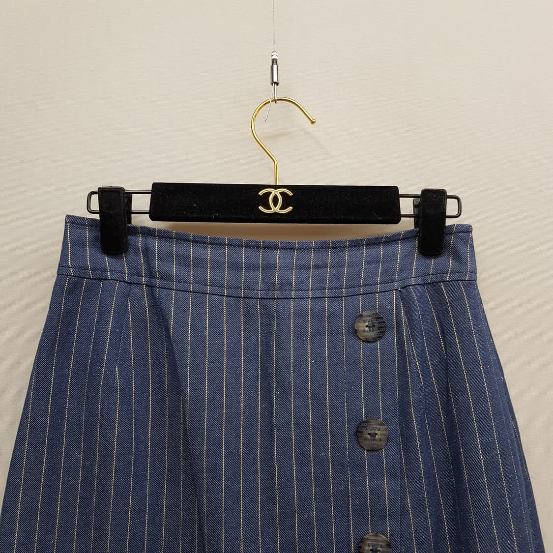 한섬 타임 TIME 2021 스트라이프  롱 스커트 64-94사이즈 상품이미지2