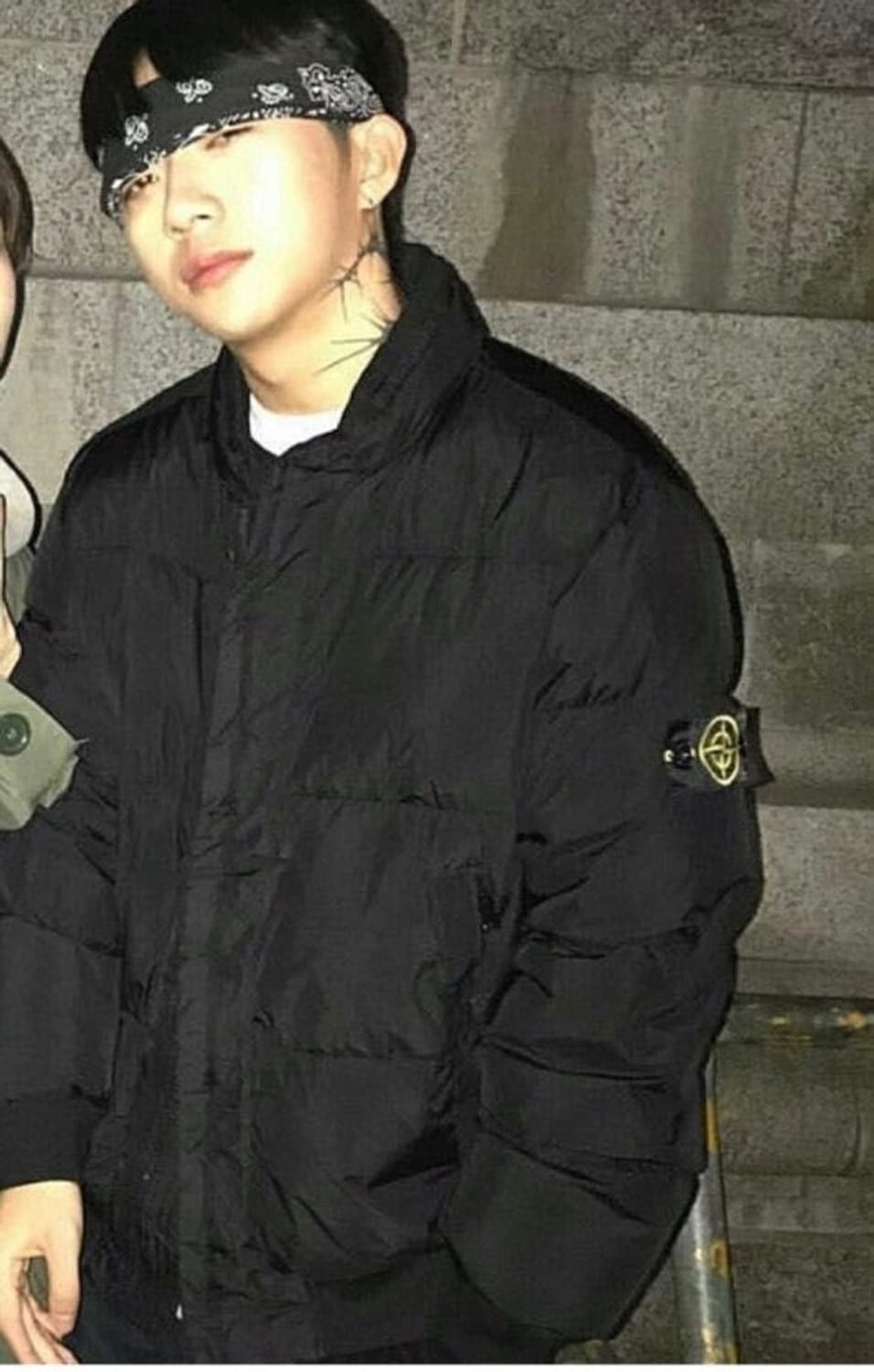 [L] 17fw 스톤아일랜드 우원재 패딩 후드x 시보리o 상품이미지2