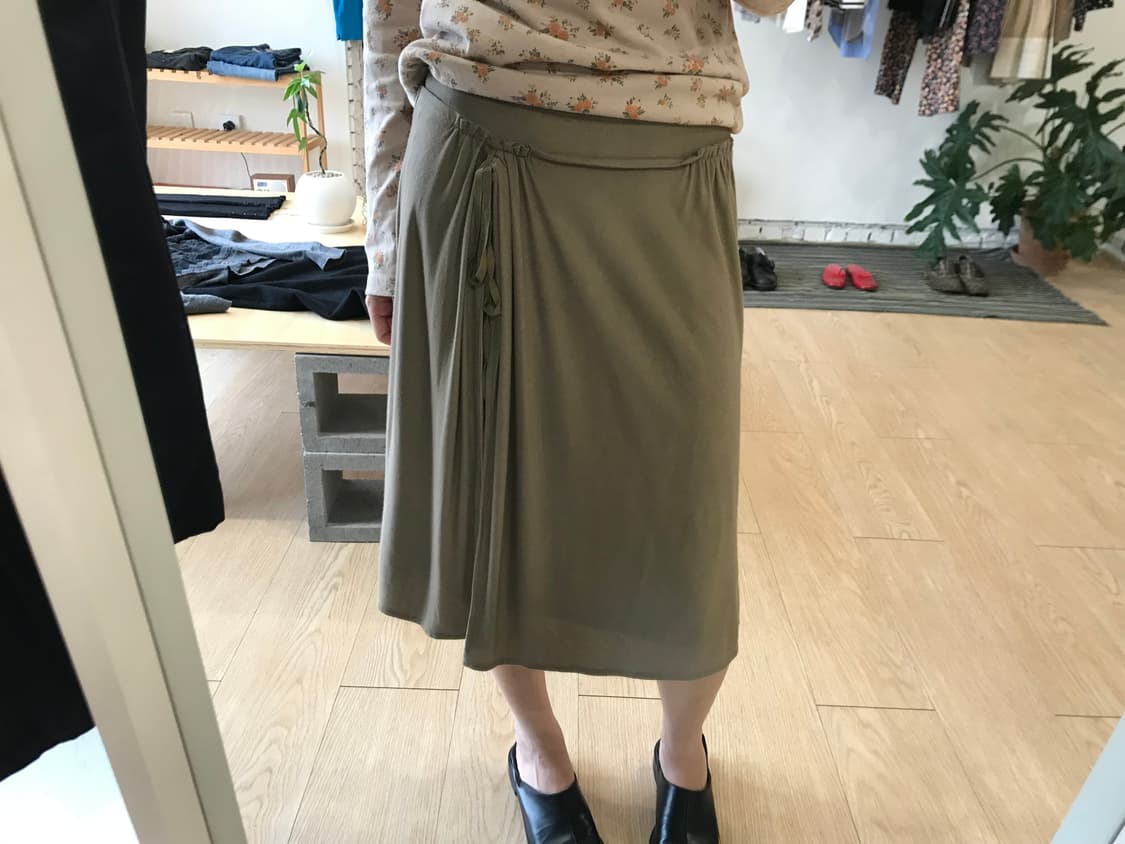 Ray beams skirt 상품이미지1