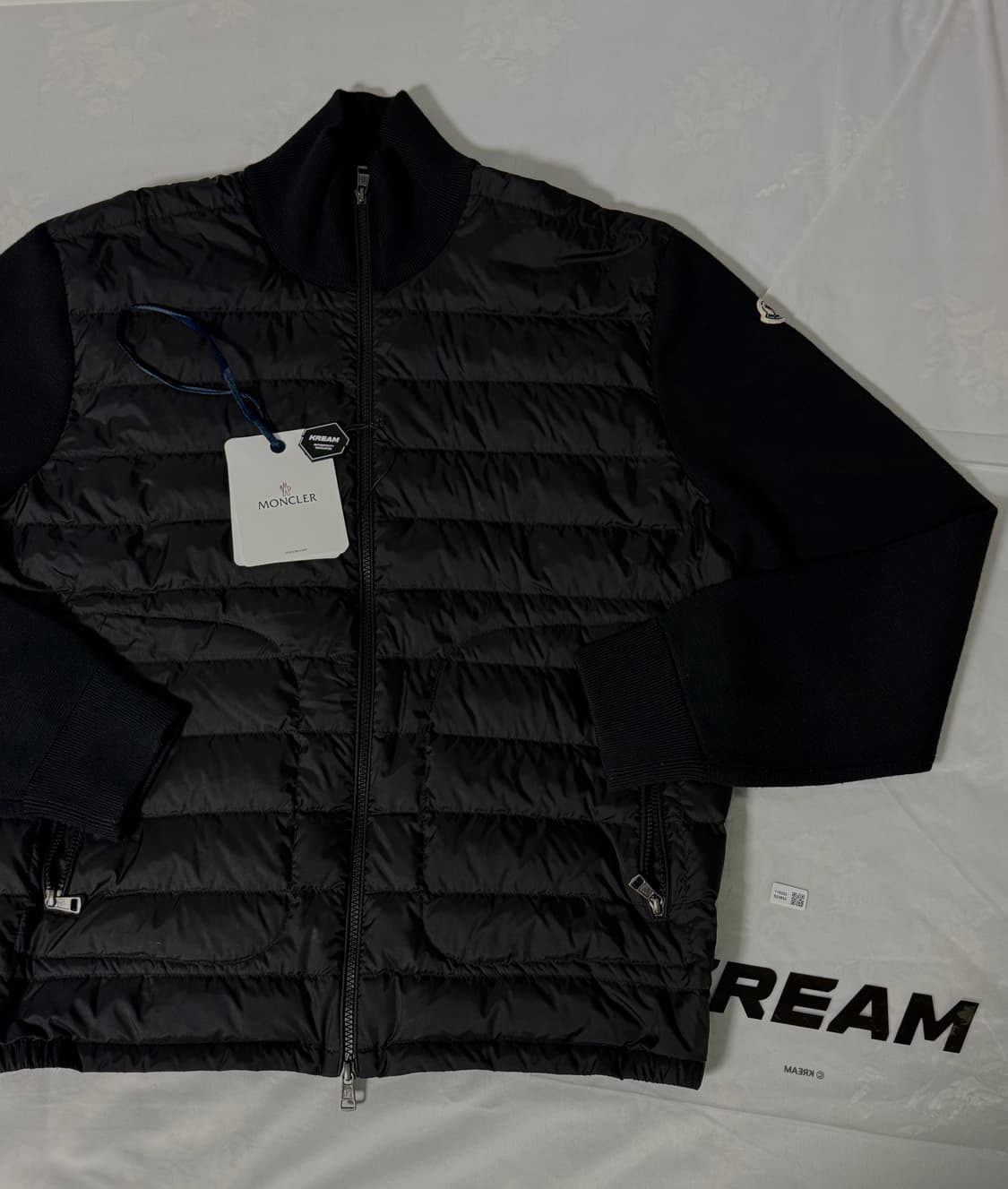 몽클레어 트리콧 니트패딩 상품이미지1