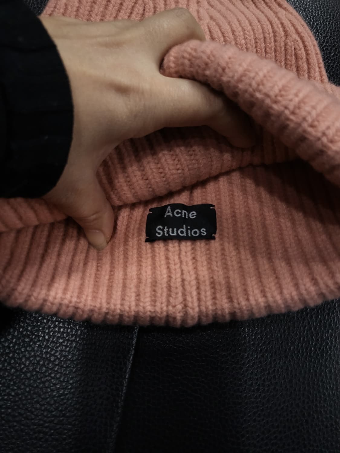 아크네 스튜디오 비니 상품이미지3