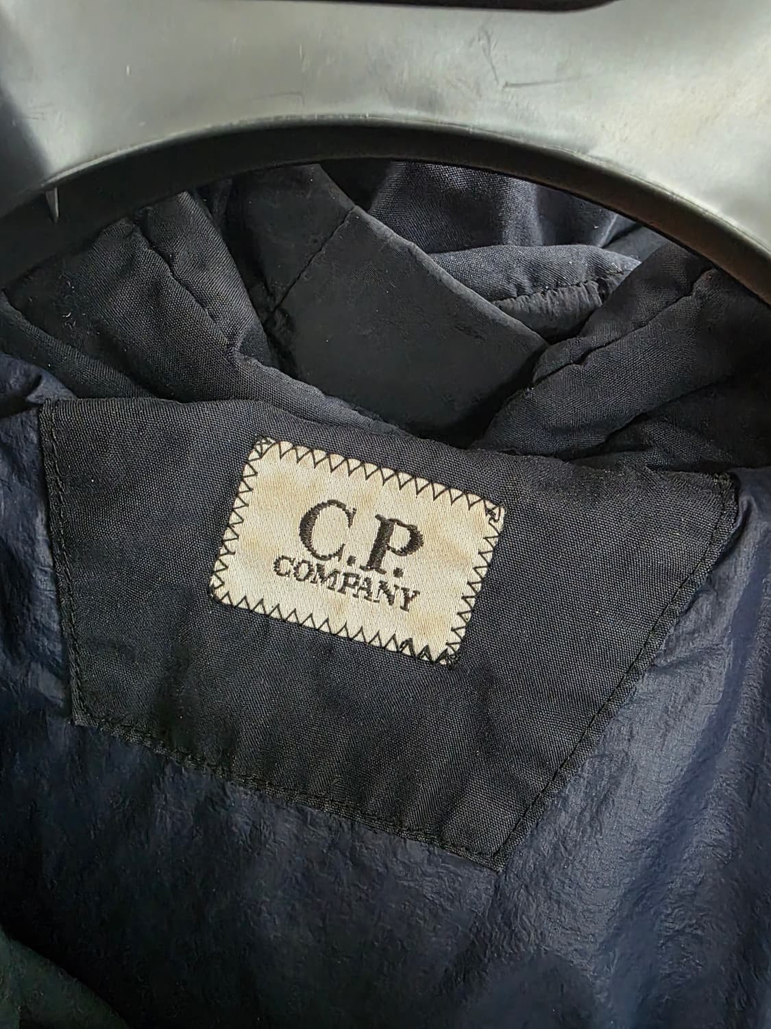 cp 컴퍼니 05CMOW187A 005085G 패딩 52사이즈 상품이미지10