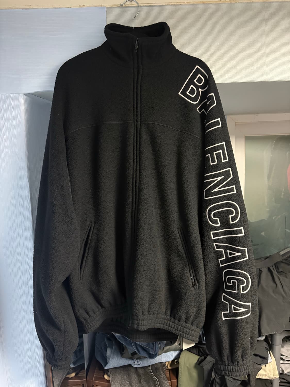 발렌시아가 아웃라인 플리스 트랙재킷 44 상품이미지1