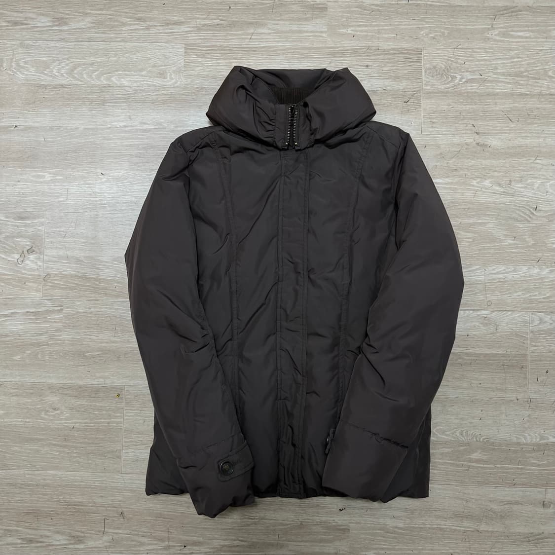 헤지스 여성 덕다운 퍼안감 하이넥 패딩 점퍼 [브라운] S/90 상품이미지1