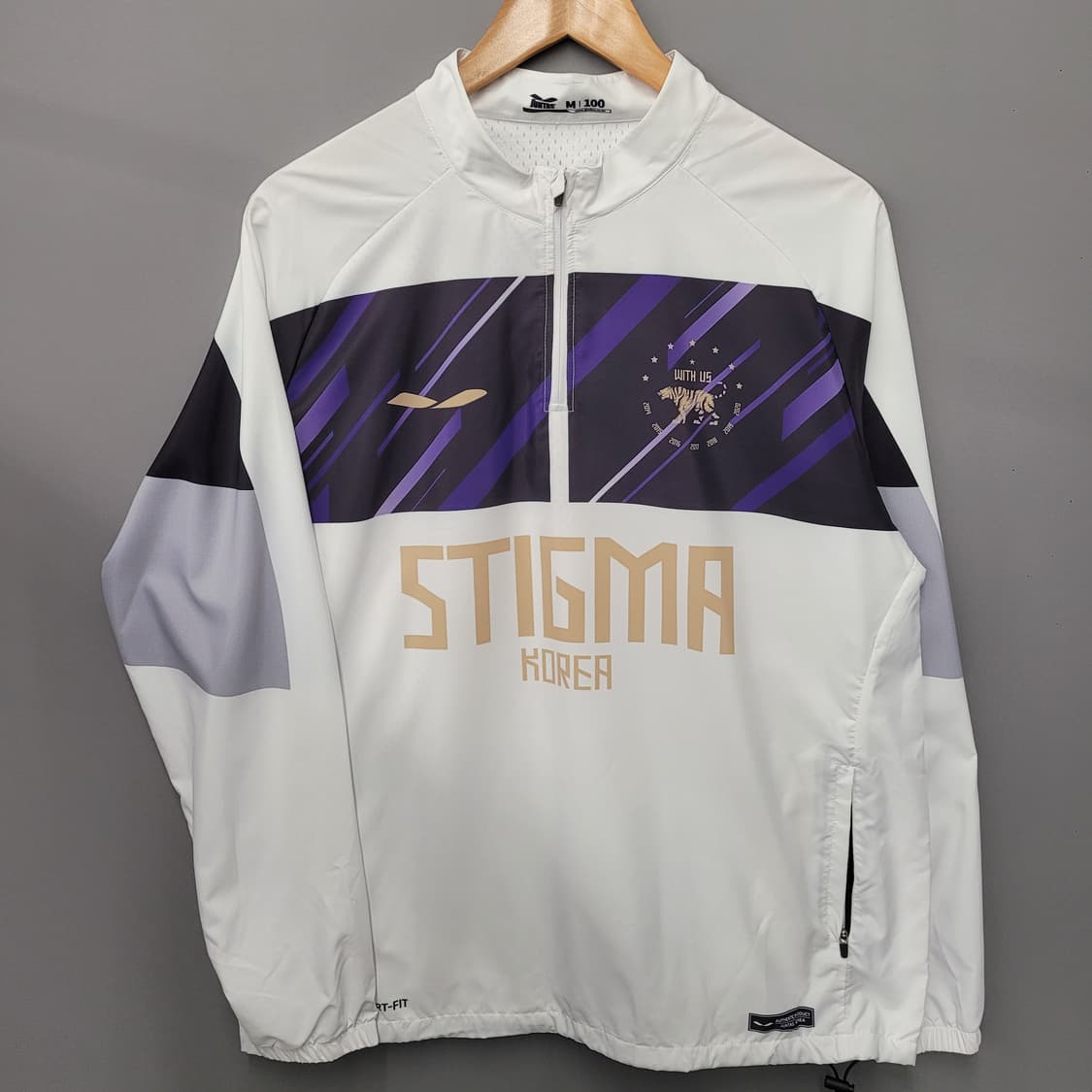 Juntas 준타스 하프 집업 윈드브레이커 상품이미지1