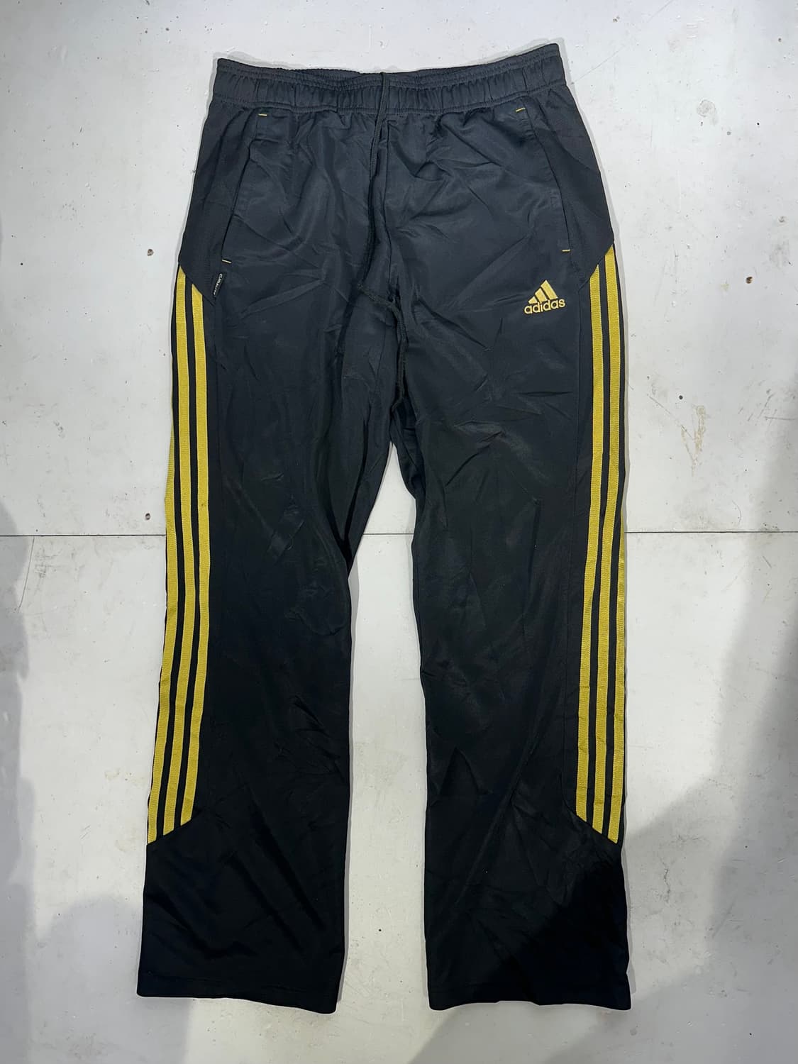 아디다스 블랙 골드 삼선 와이드 팬츠 L 상품이미지4