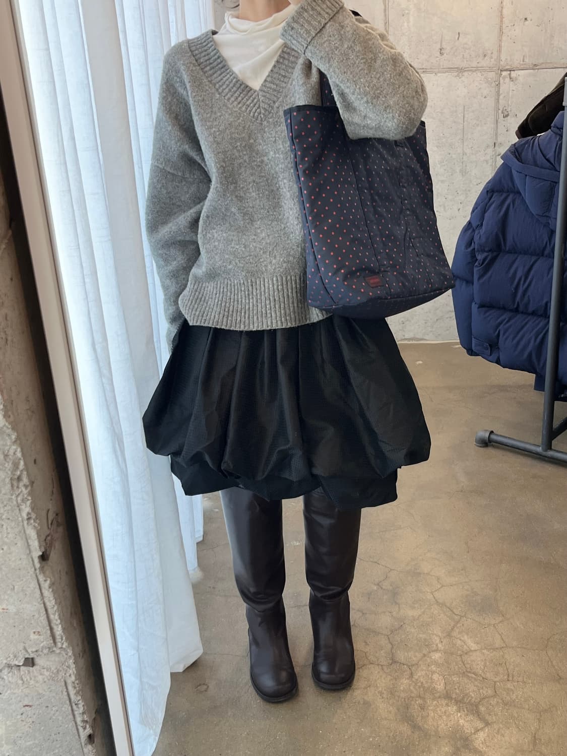 포터 별 패턴 숄더백 네이비 상품이미지6