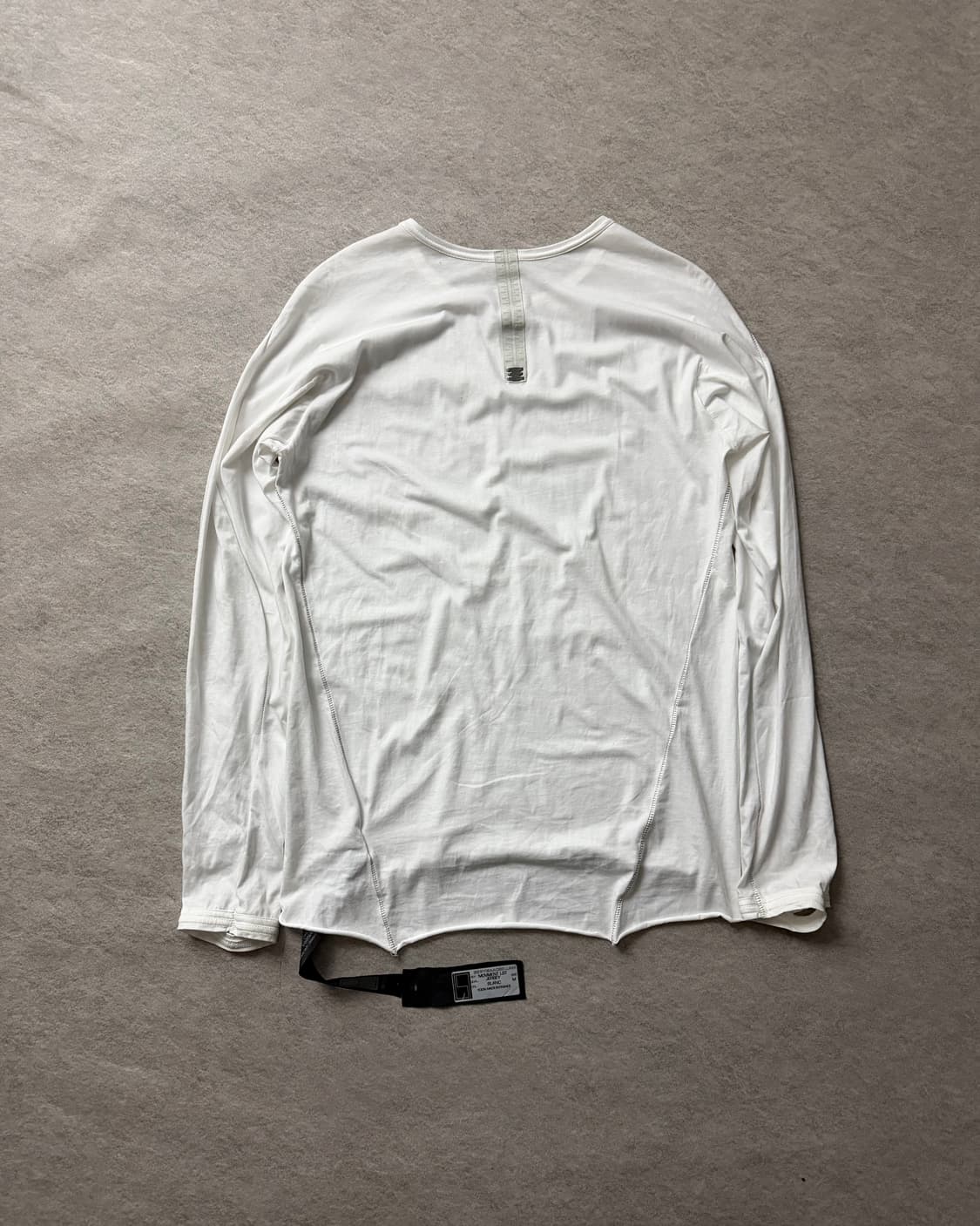 Isaac sellam 롱슬리브 상품이미지1