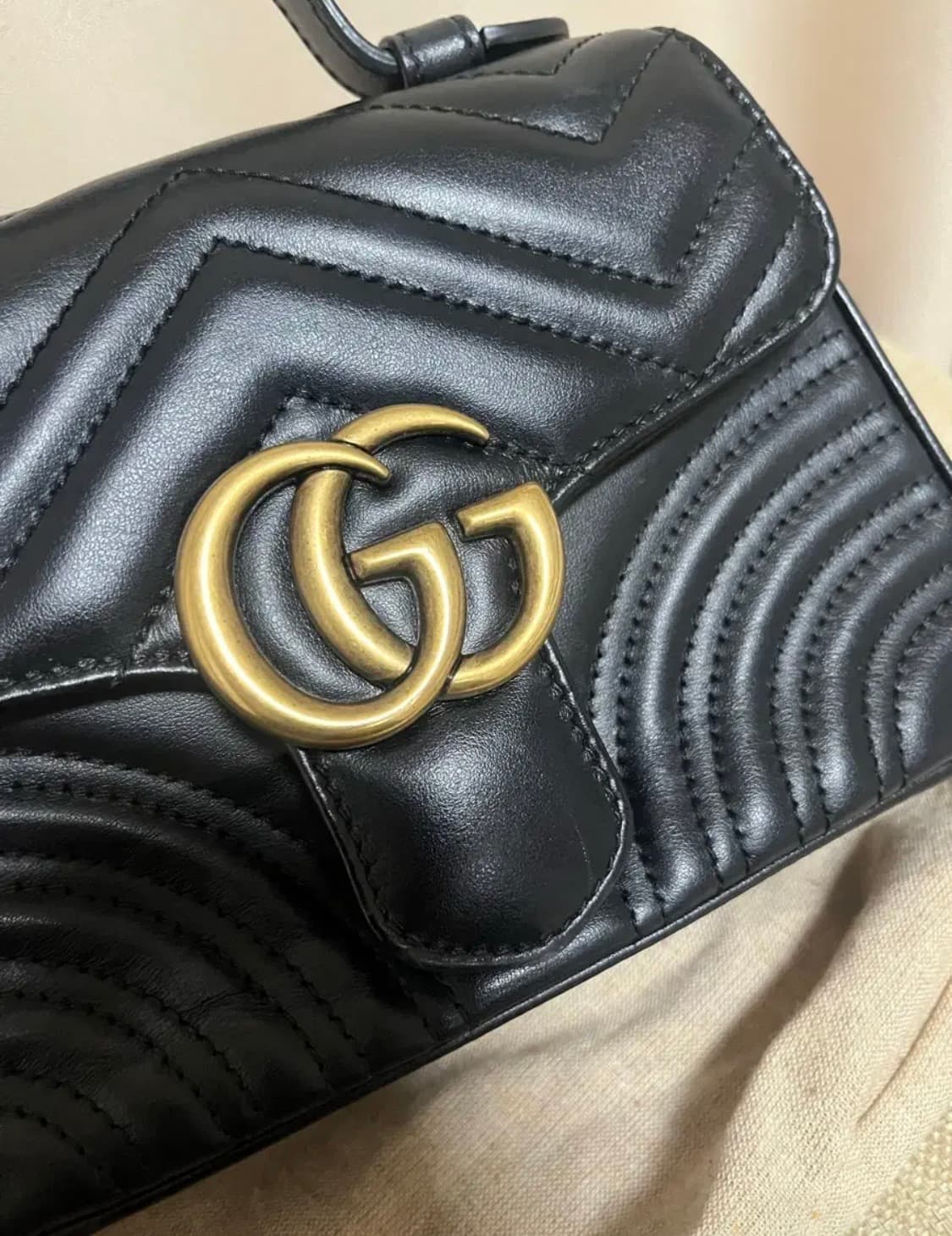 구찌 GG 마몬트 미니 탑 핸들백 상품이미지3