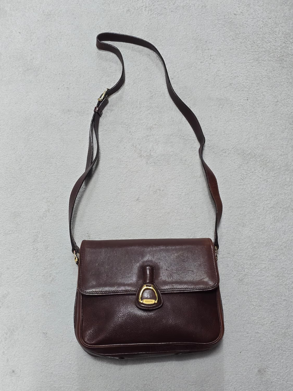 Celine 셀린느 브라운 레더 크로스백  상품이미지5