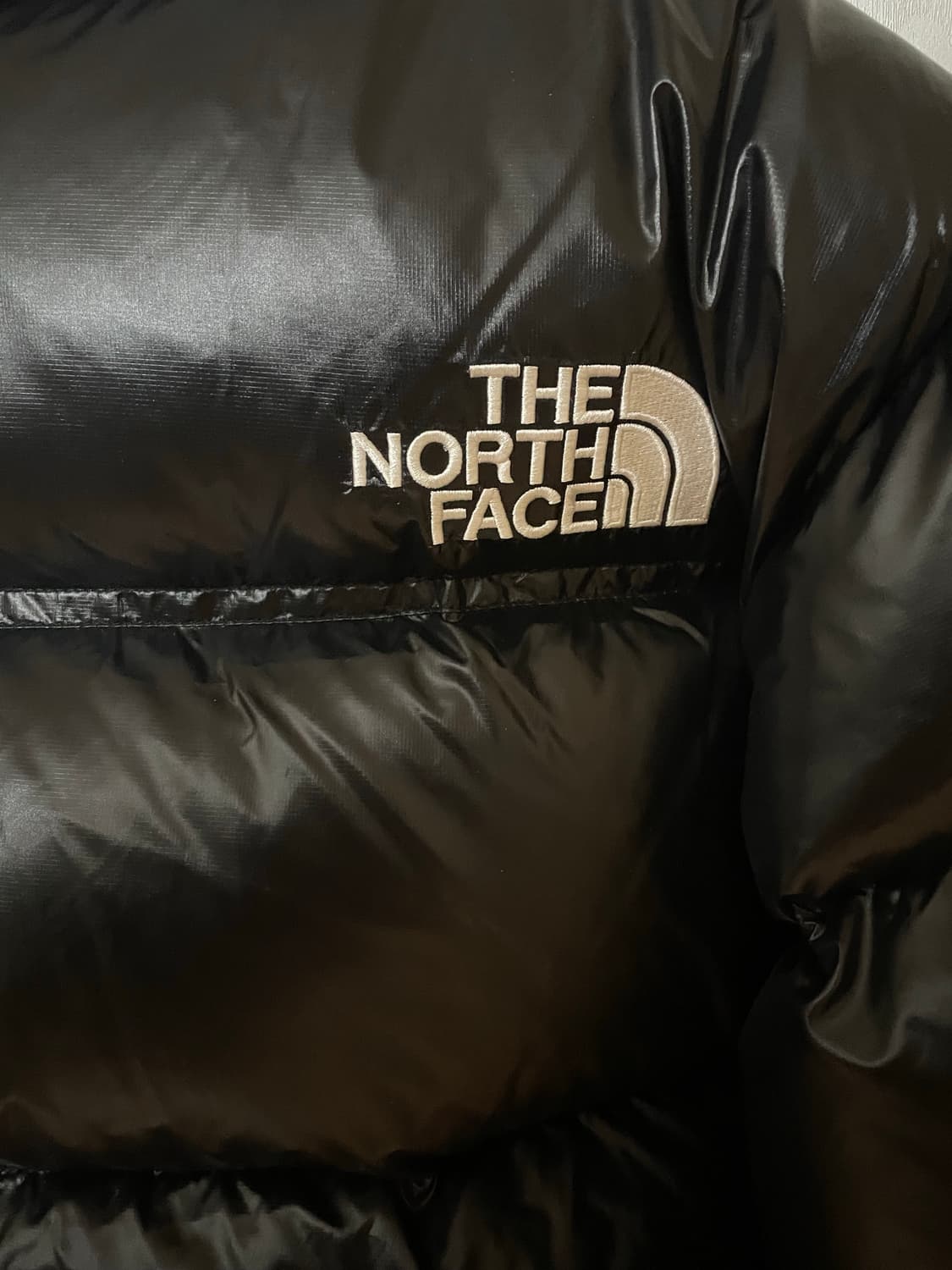 (상태 최상)해외판 노스페이스 여성용 눕시 크롭 숏 패딩 블랙 700 상품이미지7