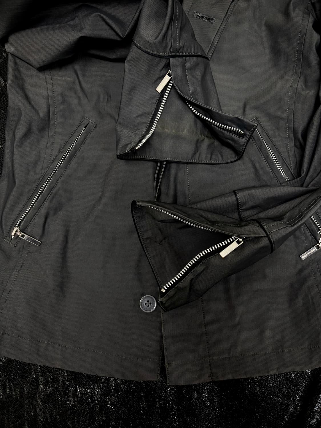 “TAKEO KIKUCHI” Minimal Mood Zipper Deta 상품이미지6