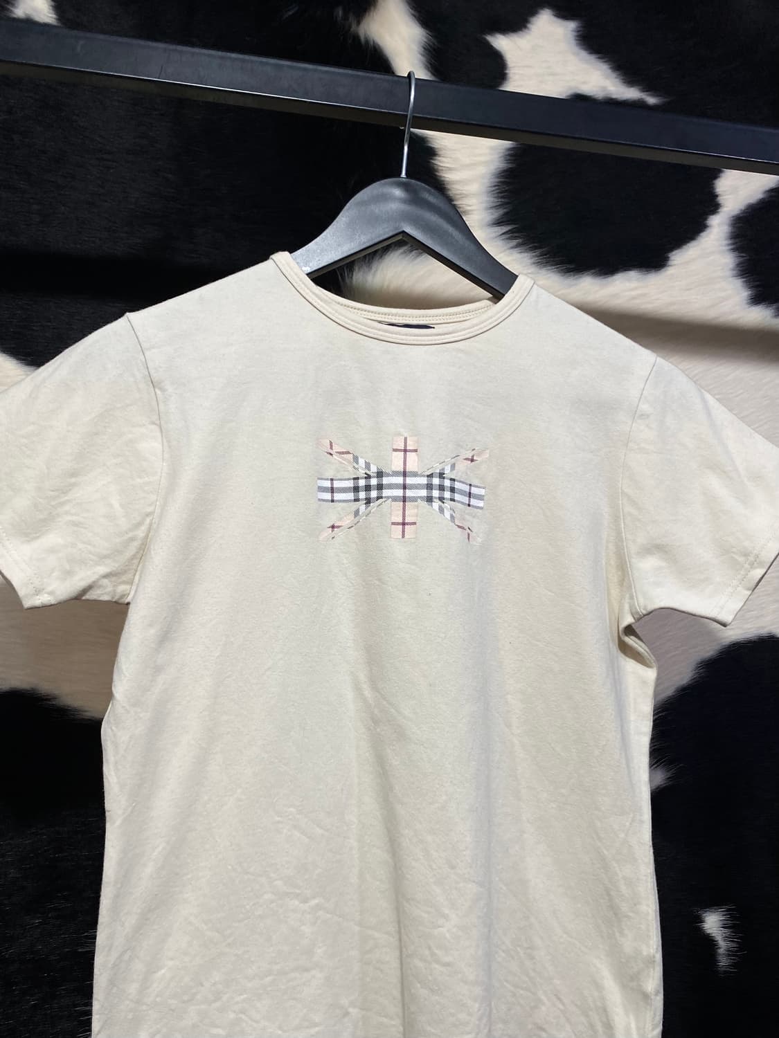 Burberry 런던 로고프린팅 반팔티셔츠 상품이미지3