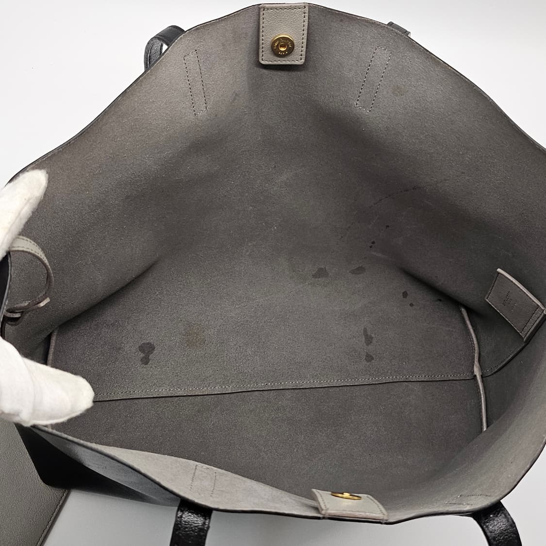 정품 입생로랑 이스트 웨스트 쇼퍼백 상품이미지8