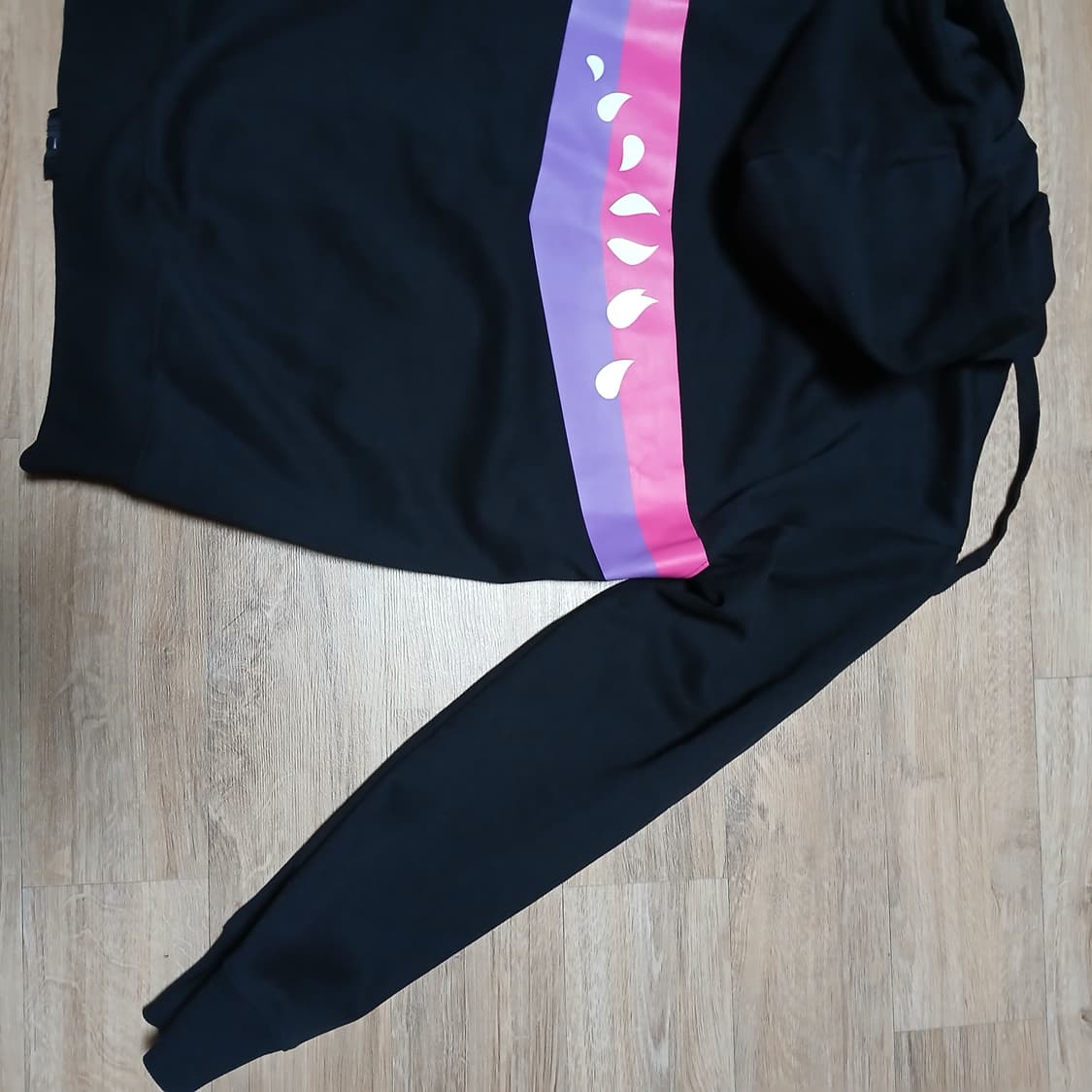 2025 부산이즈굿 동백꽃 후드집업 후디 굿즈 유니폼 상품이미지8