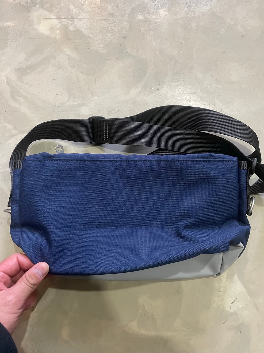 요시다 포커터 X MHL 크로스백 네이비 상품이미지3