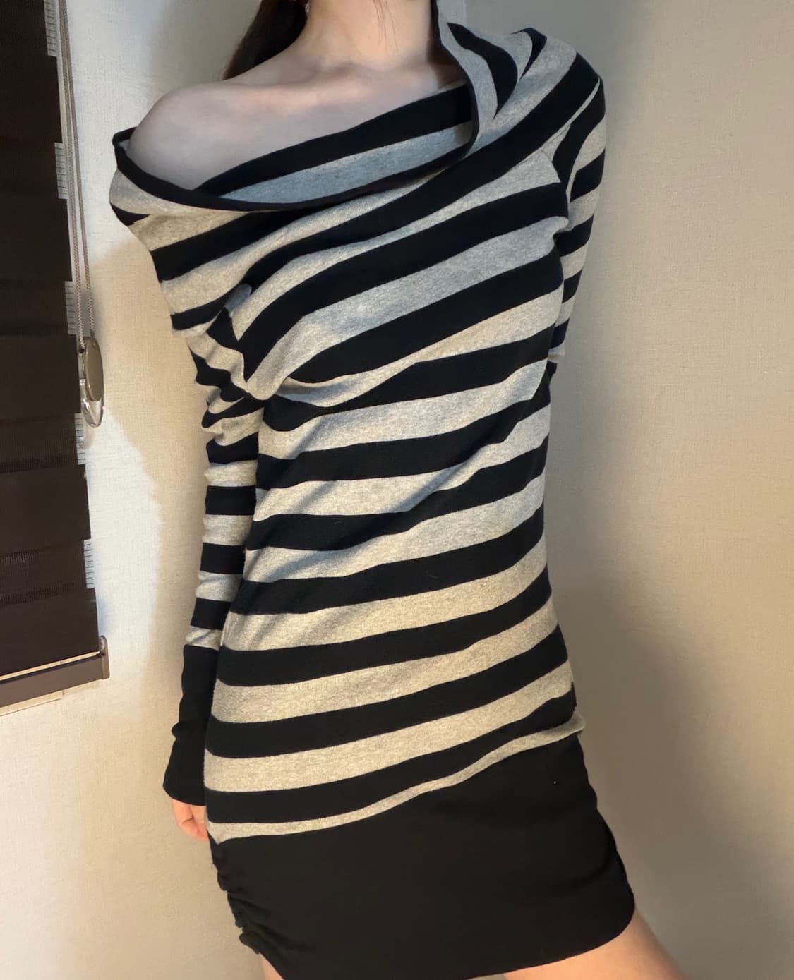 stripe turtleneck shirring point ops 상품이미지3