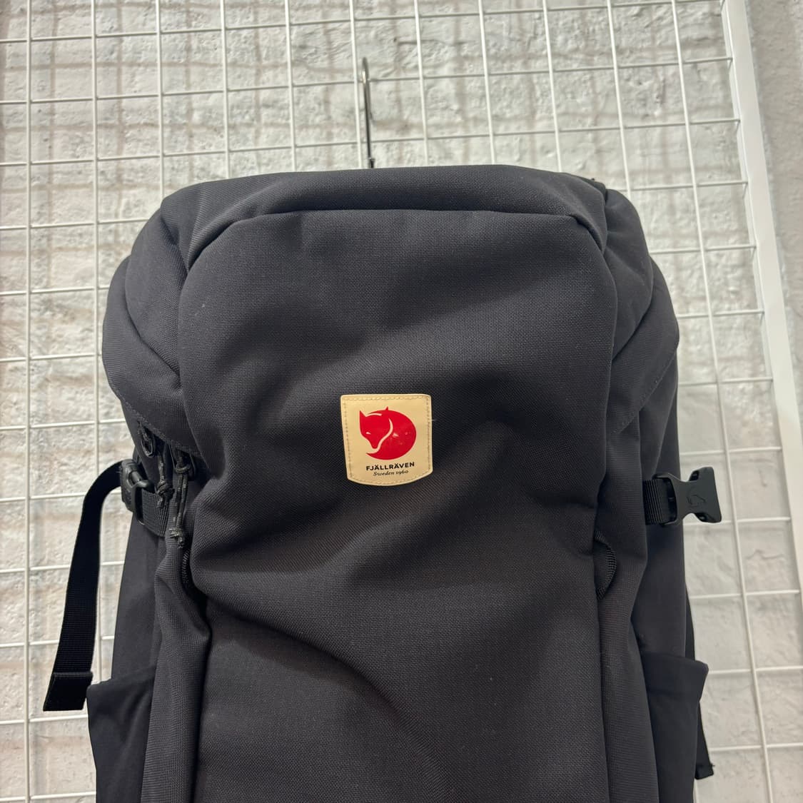 피엘라벤 울버 30L 베르그쉘 블랙 백팩 OS 상품이미지3