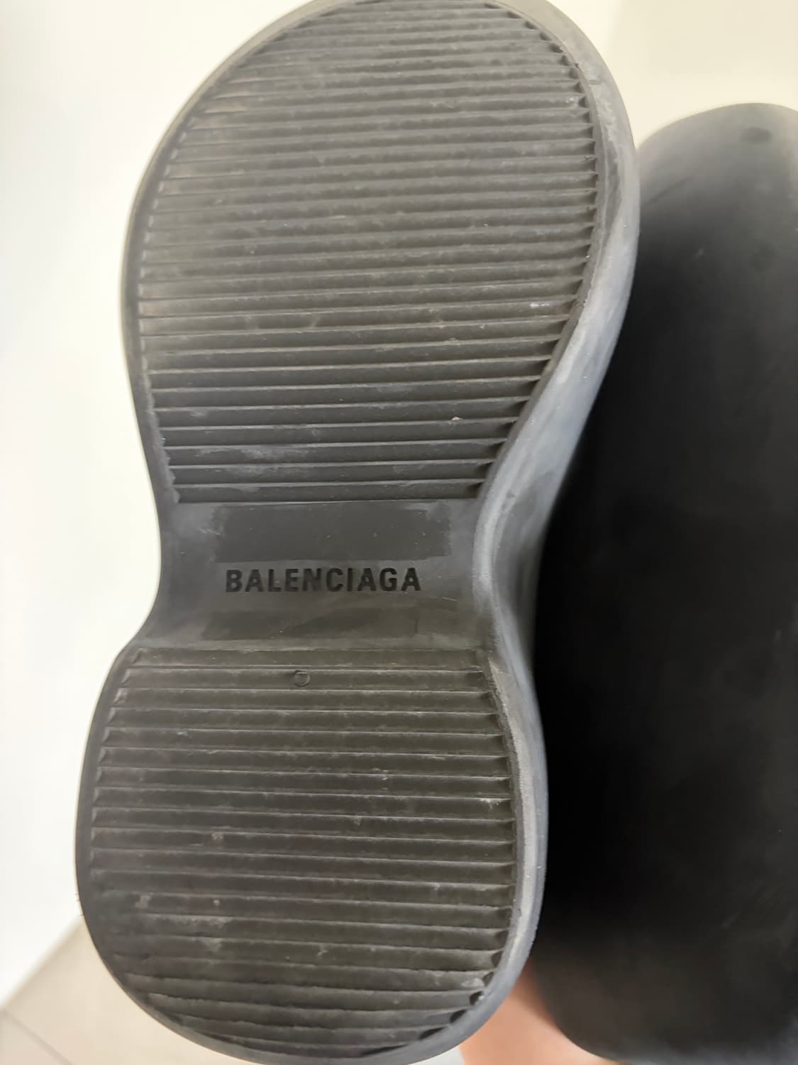 발렌시아가 테크노클로그 상품이미지3