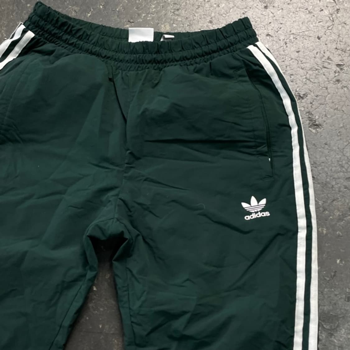 105 아디다스 나일론 팬츠  상품이미지2