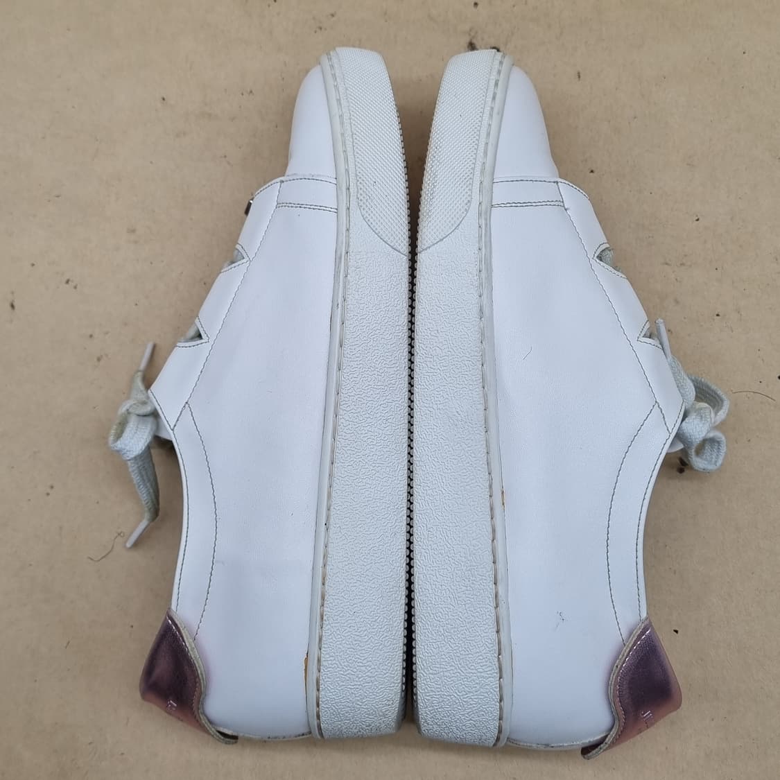 질스튜어트 레더 여성스니커즈 240 상품이미지5