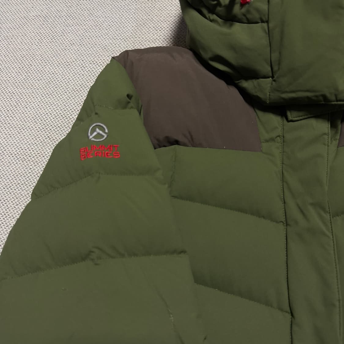 노스페이스 써밋 850 하이벤트 패딩 상품이미지4