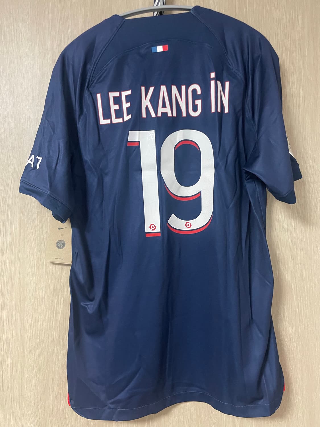 PSG 23-24 어웨이 이강인 /리그앙 패치 오피셜마킹 판매합니다 상품이미지2