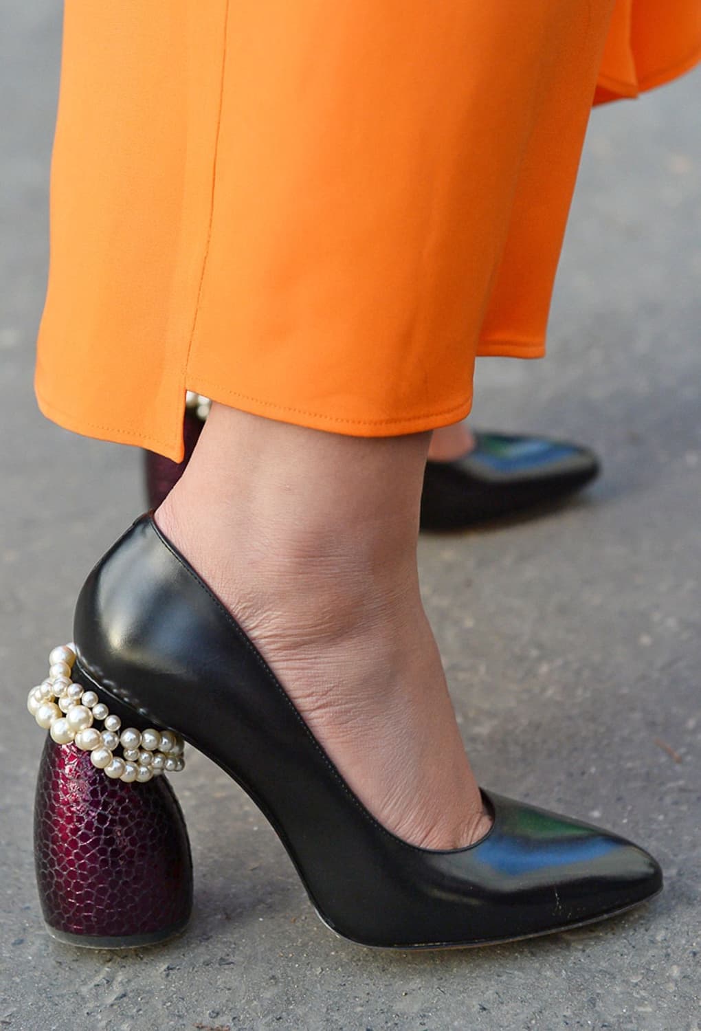 드리스반노튼 진주 펌프스힐 상품이미지9