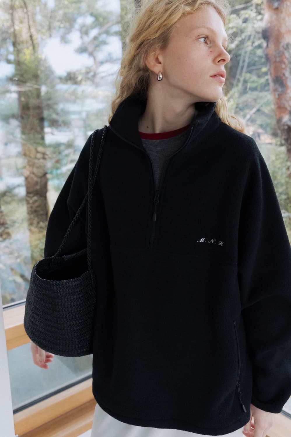 모노하 플리스 하프집업 블랙 상품이미지1