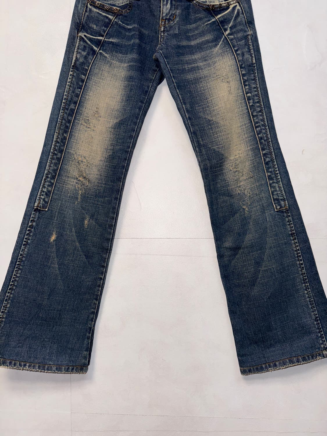 Washing denim lowrise bootscut pants  상품이미지3