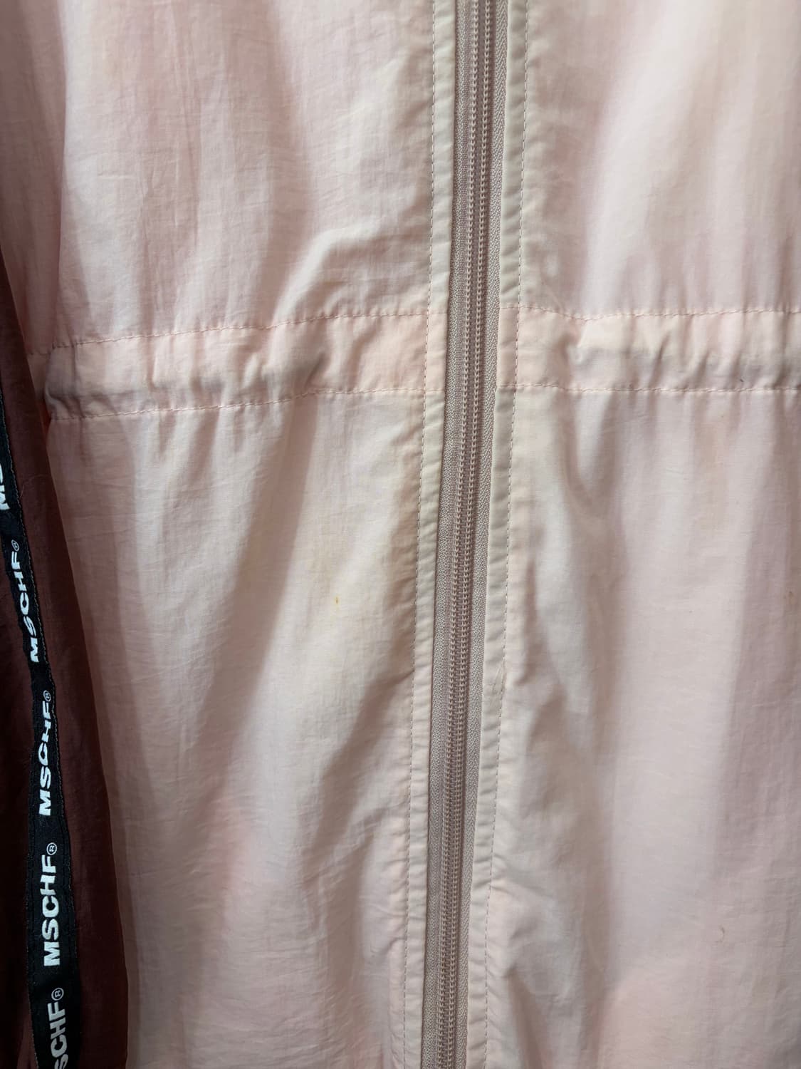 264. 미스치프 바람막이 자켓  상품이미지2