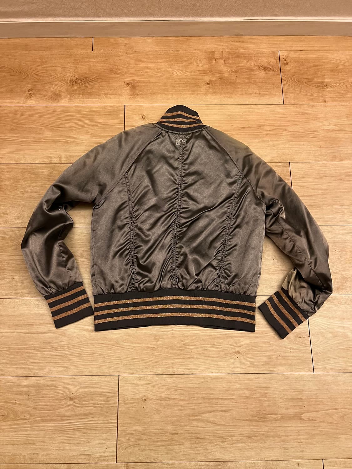 MLB Yankees Satin Bomber Jacket 상품이미지4