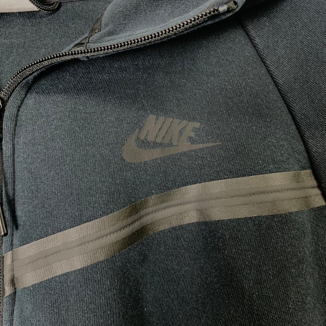 나이키 테크팩 블랙 크롭 후드집업 상품이미지4