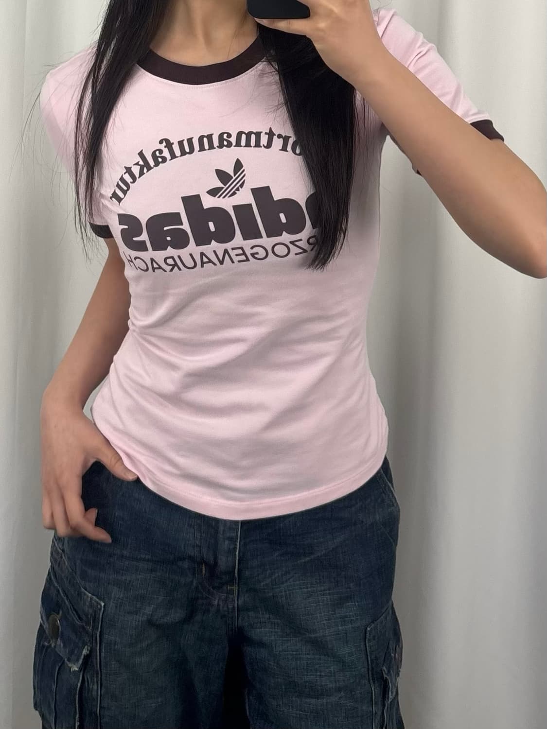 아디다스 레트로 그래픽 핑크 반팔 상품이미지2