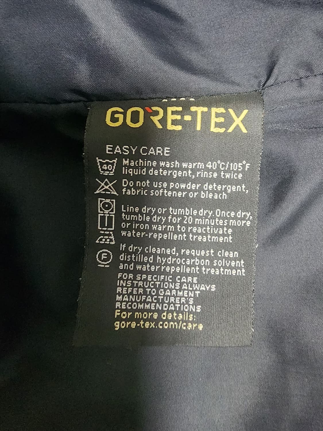 노스페이스 1990 마운틴 자켓 L/100 고어텍스 주우재 착샷 상품이미지7