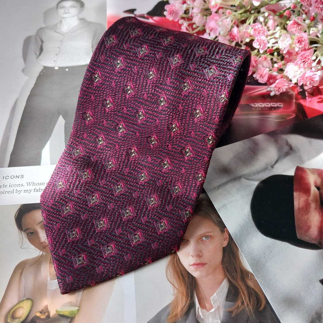 니나리치 실크 버건디 패턴 넥타이 9.7cm A+등급 A19886 상품이미지4