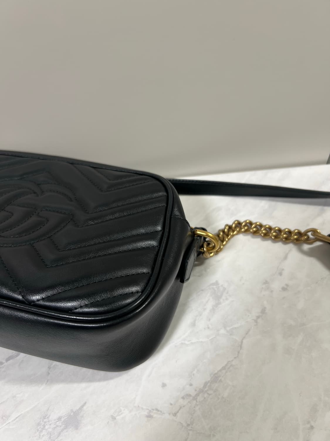 구찌 GG 마틀라세 체인 크로스백 스몰 447632 상품이미지8