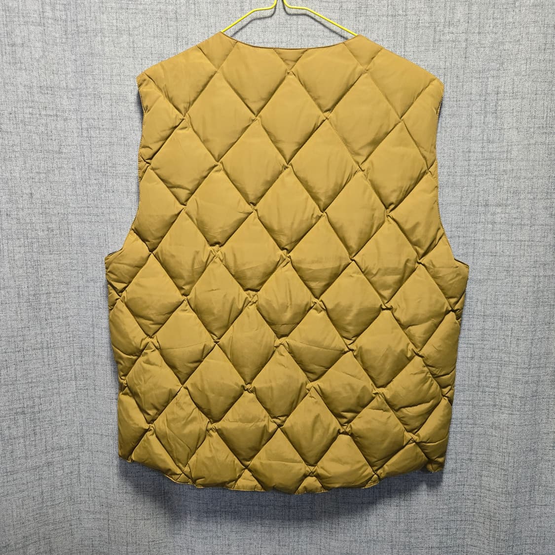 스튜디오톰보이 여성 덕다운 경량 조끼패딩  상품이미지2