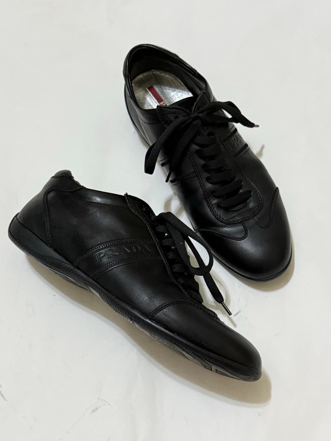 PRADA 프라다 로우프로파일 레더 스니커즈 37.5 상품이미지1