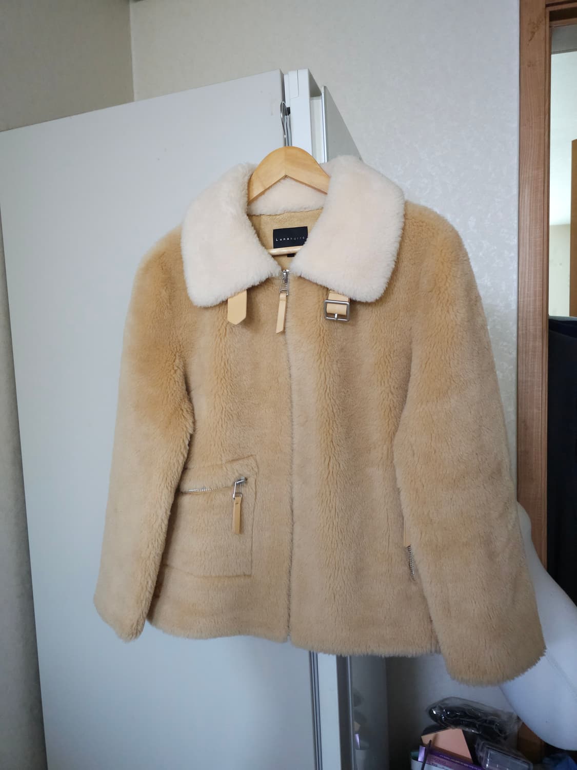 루나코어스 양모 자켓 상품이미지1