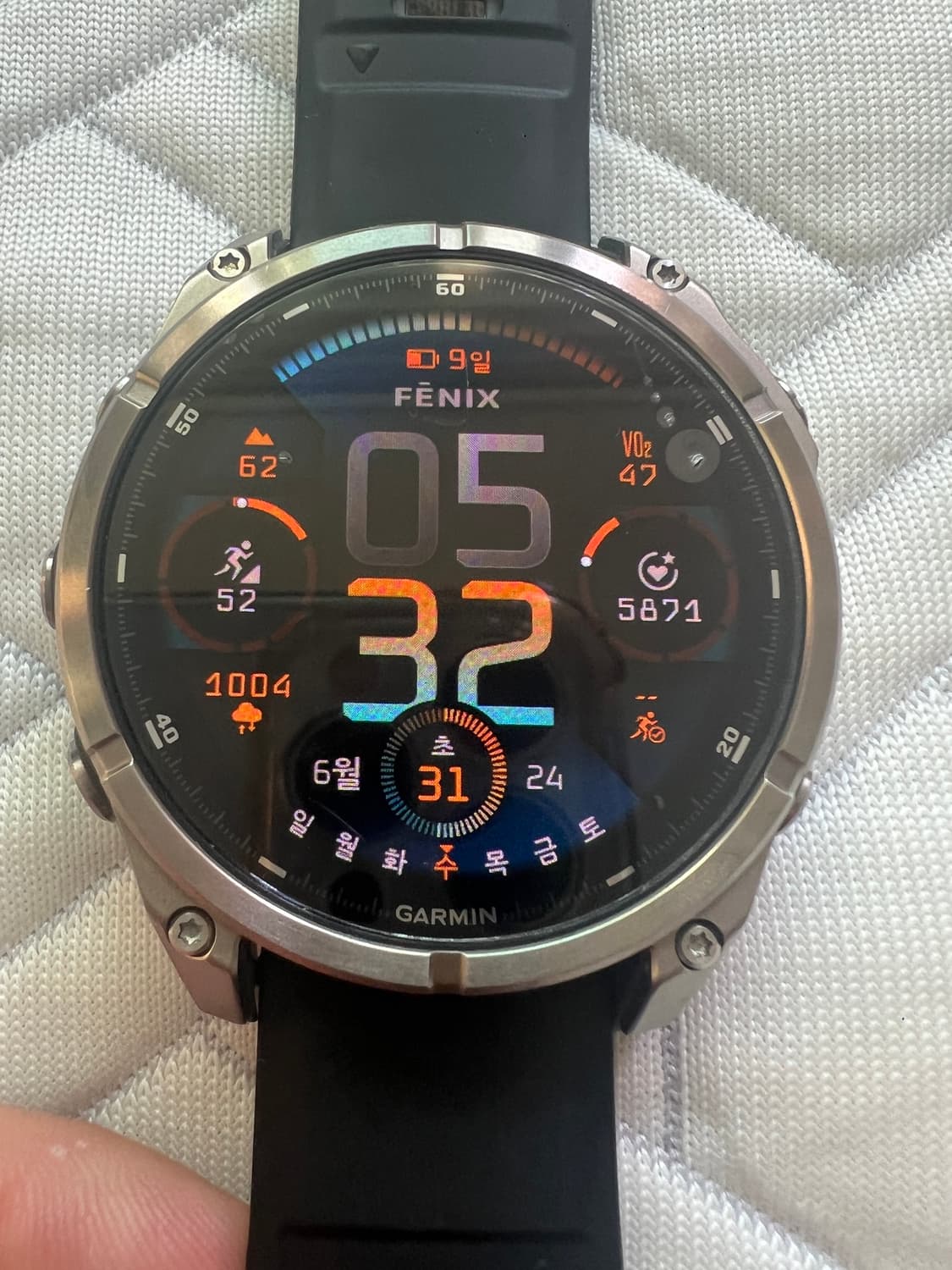 가민 피닉스8 스마트워치 티타늄 오렌지 47mm(여분 정품 밴드 포함) 상품이미지2