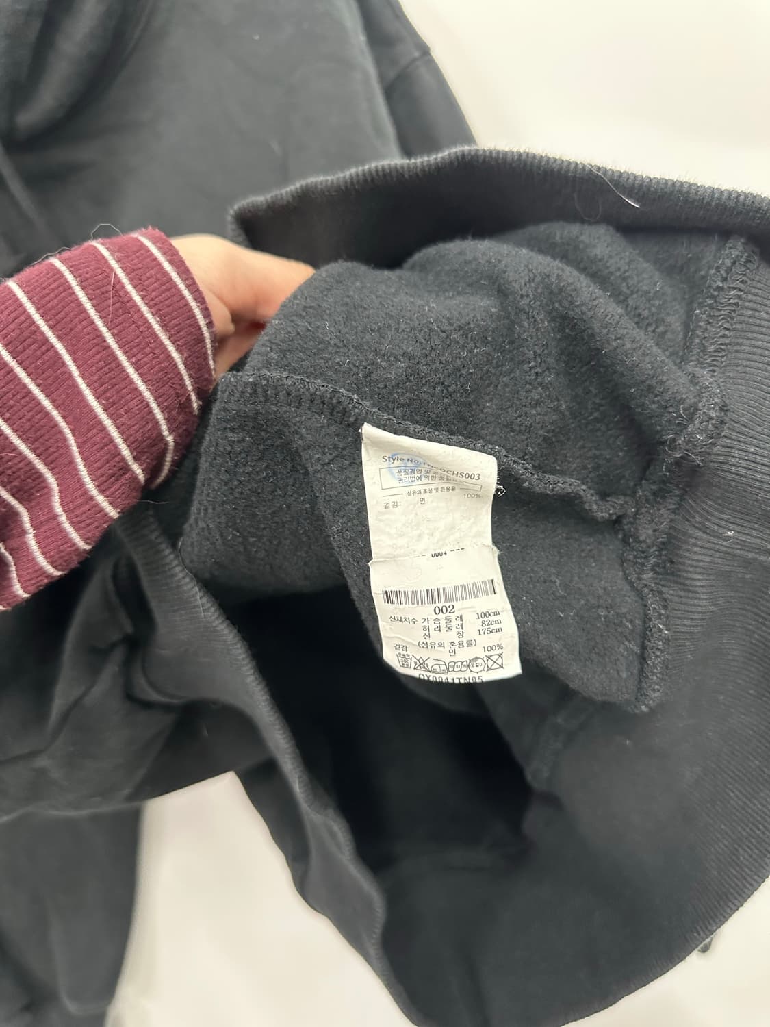 디스이즈네버댓 블랙 후드티 상품이미지3