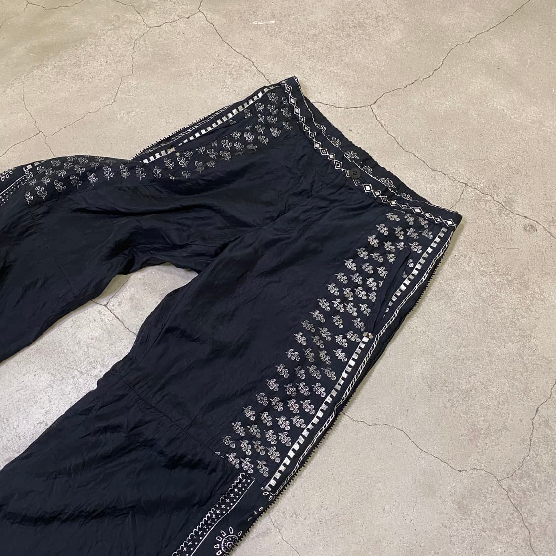 isseymiyake haat pants 상품이미지3